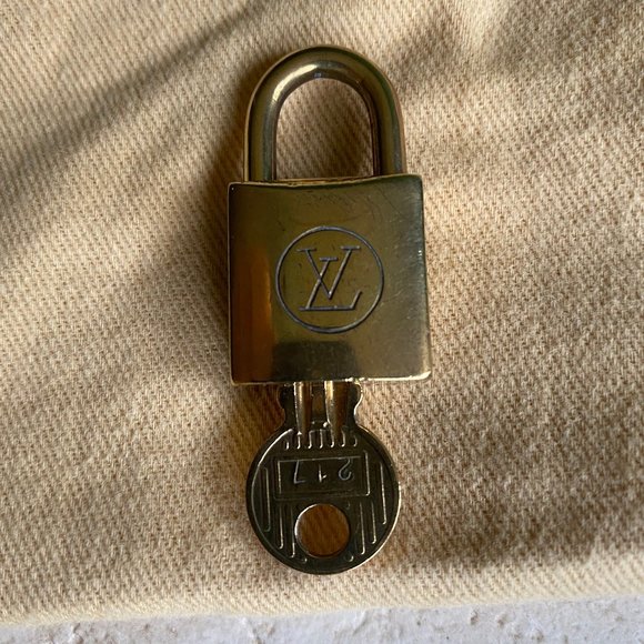Louis Vuitton Accessories - Authentic Louis Vuitton PadLock Lock & Key Brass